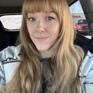 Meet your Posher, Jeni